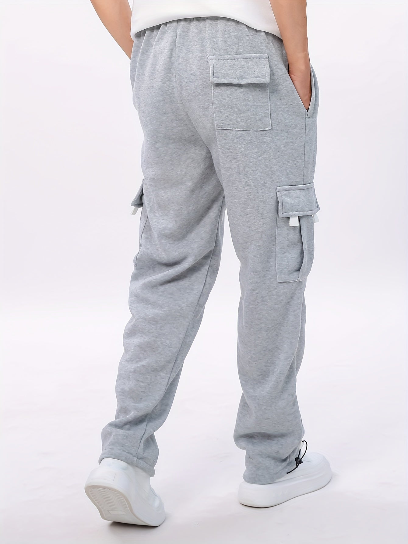 Eloura | Men’s Everyday Cargo Joggers — Modern, Comfortable & Effortlessly Functional
