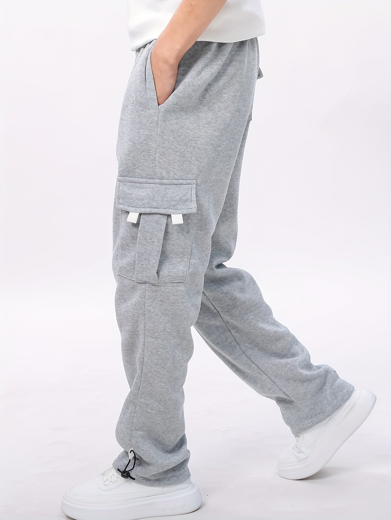 Eloura | Men’s Everyday Cargo Joggers — Modern, Comfortable & Effortlessly Functional