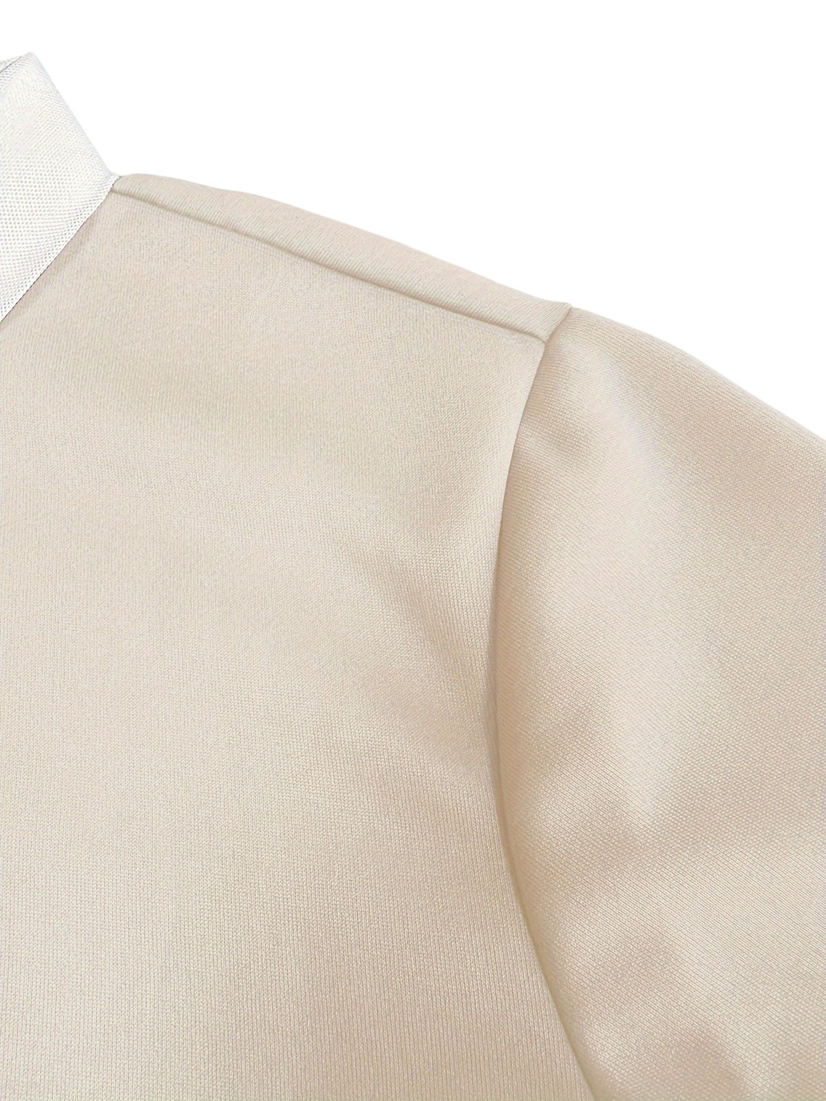 Eloura | Men’s Classic Contrast-Collar Long Sleeves Polo Shirt — Smart, Warm & Timeless